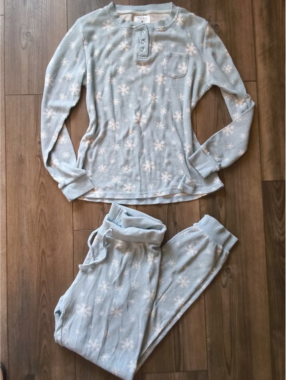 Serra Medium Women's Light Blue Snowflake Print Thermal Pajama Set Cotton Blend